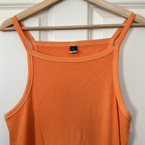 Old Navy Ribbed Dress - Picture 2 of 4